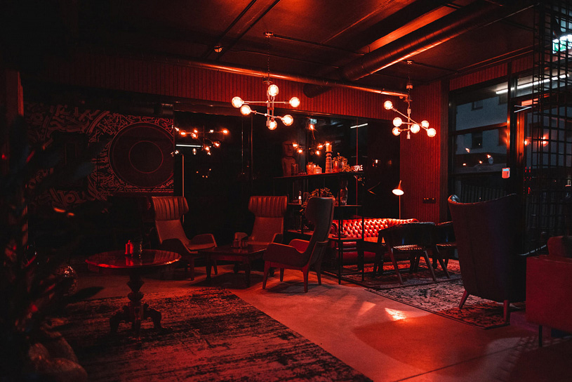 Бар Opium Lounge, Таллинн. Светильники ROMATTI