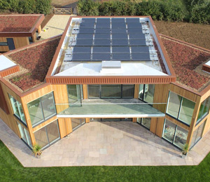 Плоские крыши частных домов: эстетика, функциональность и экономичность современного решения