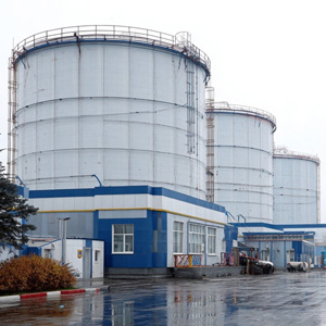 Резервуары для битума: сравнение технологий подогрева и выбор оптимального решения