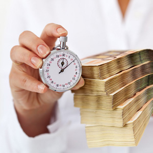 Займ до зарплаты: короткий продукт с длинными последствиями