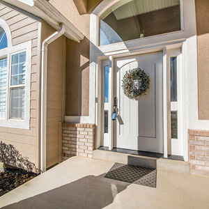 Как выбрать входные двери: полное руководство по выбору надёжной защиты дома