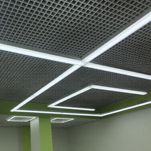 Подвесные потолки Грильято в общественных пространствах