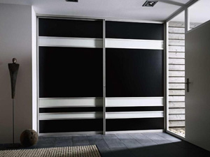 Шкафы-купе Mebel-On – универсальные системы хранения для любых квартир