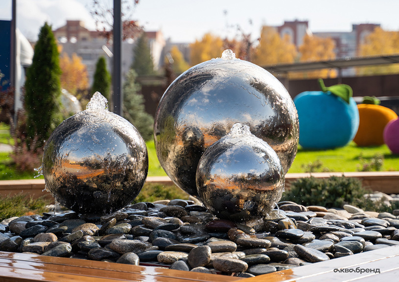 Скульптурный фонтан в ЖК «АртСити» (Казань)