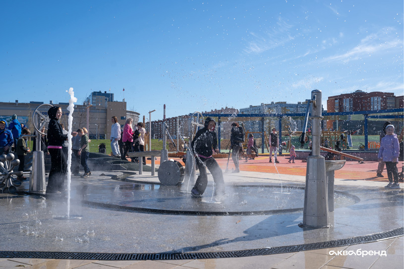 Фонтанный игровой комплекс «Серпантин» (г. Череповец)