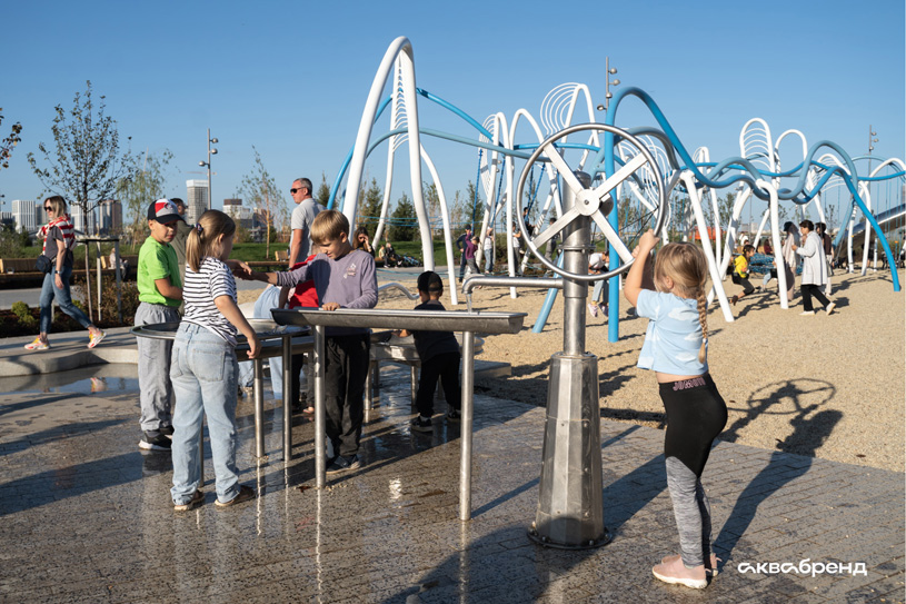 Водные аттракционы в парке «Елмай» (г. Казань)
