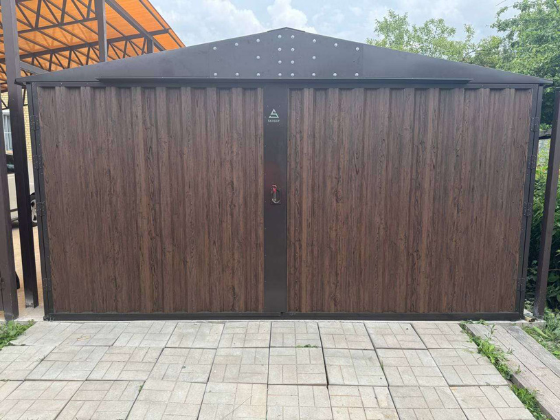 Готовый гараж для машины