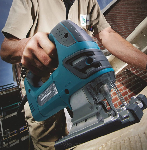 Электрический лобзик