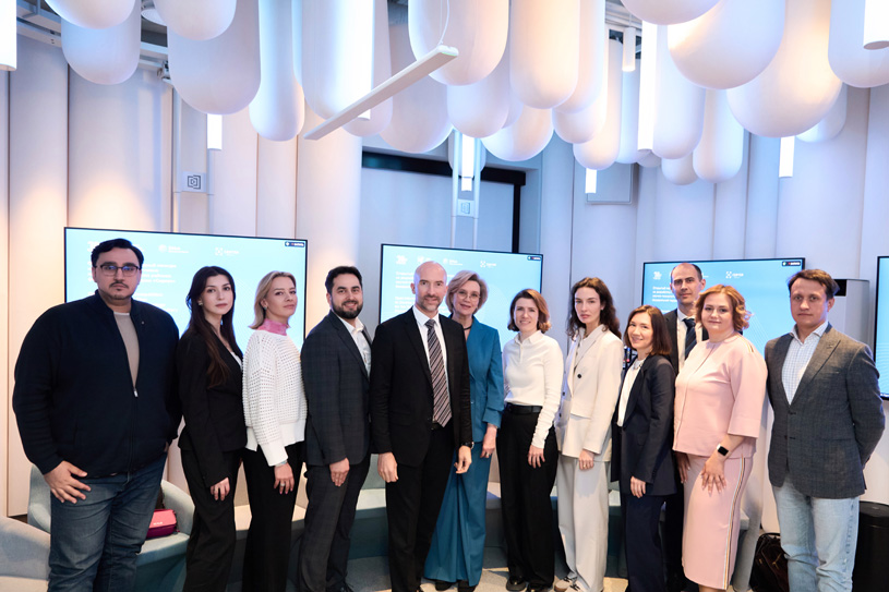 Семинар с участием команды управления «Сириуса» в рамках конкурса на разработку мастер-плана районов федеральной территории. Фото: Николай Соколов