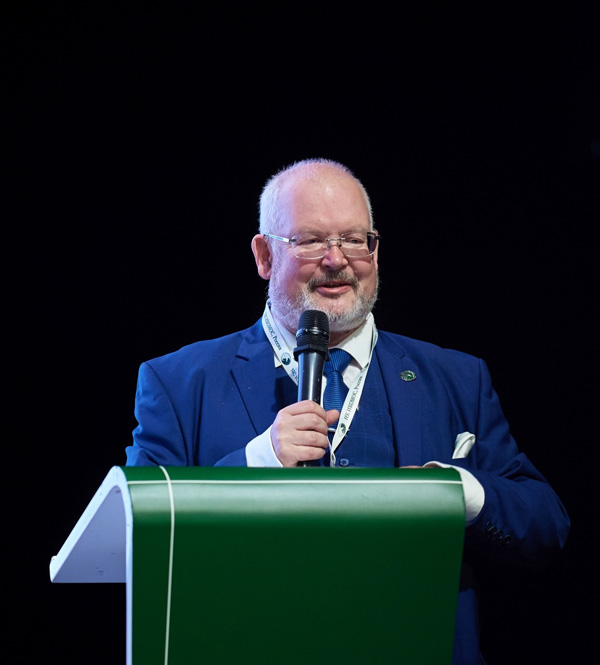 Леонид Кондрашев