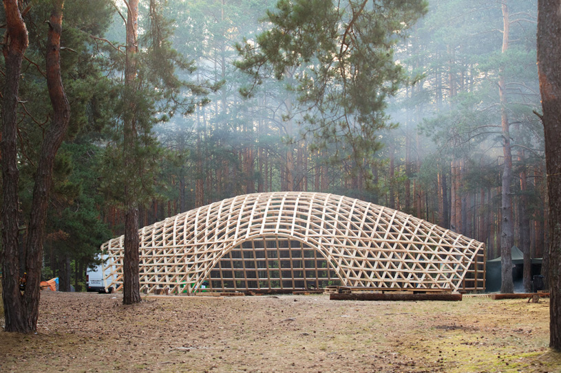 Гиперпространство ночного леса. Беларусь, Брестская область. Авторы: Максим Веремеюк, Антон Веремеюк. MAJSTERNI