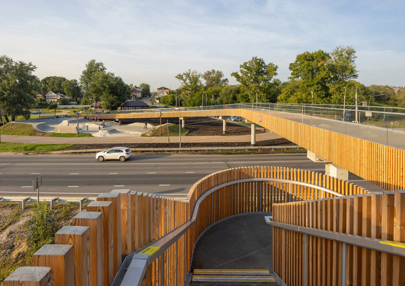 Пешеходный переход со смотровой площадкой на территории Волгоречья. Бор, Нижегородская область. Авторы: Станислав Горшунов, Мария Юдина, Елизавета Будько. Архитектурное бюро ГОРА