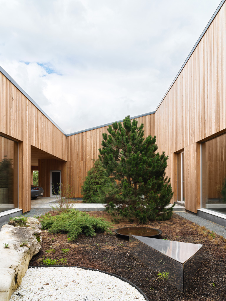 NEMO. Мытищи, Московская область. Авторы: Никита Абанин, Владимир Бабицкий, Татьяна Щербина. ZROBIM Architects.