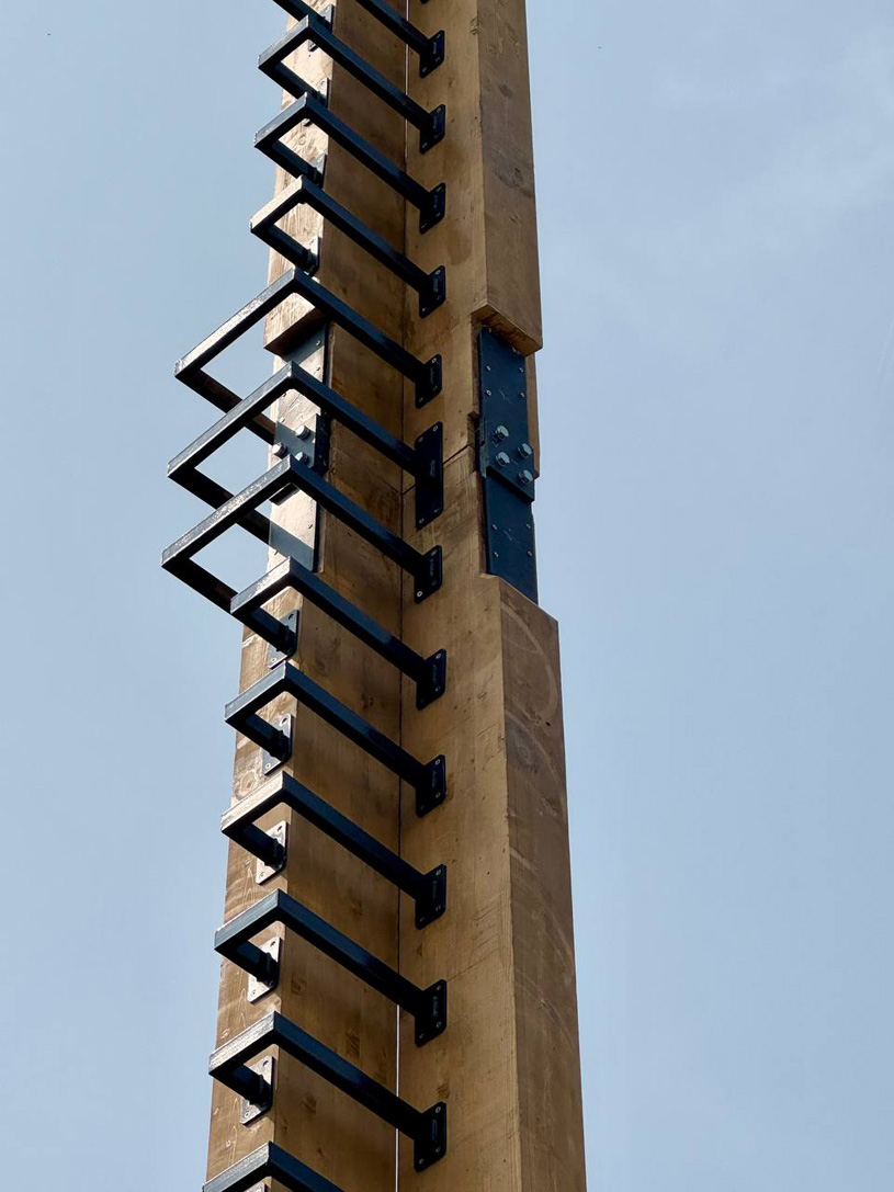 Вышка сотовой связи. Вологодская область, город Сокол. Авторы: Norvex НЛК. Конструкторы Александр Погорельцев и Владимир Стоянов