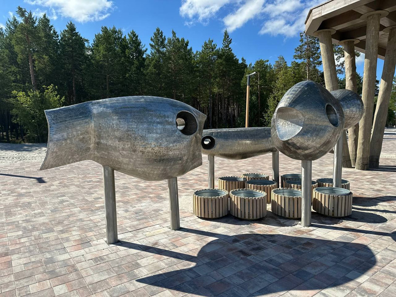 Арт-объект «Фауна Ханто» в городе Ноябрьск, Ямало-Ненецкий автономный округ