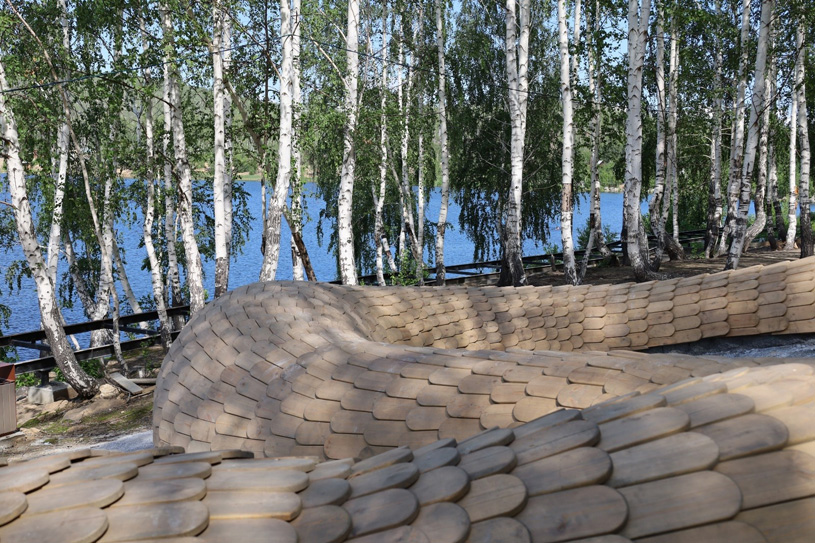 Арт-объект «Великий Полоз» в городе Карабаш, Челябинская область.