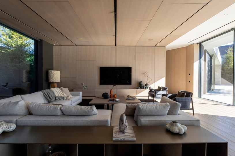 Вилла «Belki / Архитектурное бюро «FEDOROVA Arhitects» Вилла «Belki / Архитектурное бюро «FEDOROVA Arhitects»