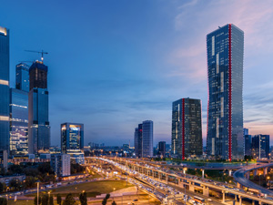 Высотный офисный центр А-класса iCity по проекту Хельмута Яна в «Москва-Сити»