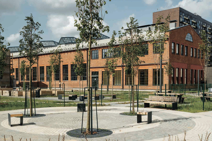 Реставрация с приспособлением объекта культурного наследия «Сборочная мастерская архитектурной фабрики «Русский Рено» под школу-детский сад на 450 мест / г. Санкт-Петербург, ул. Кантемировская, д. 11, лит. А. Авторы: ООО «НИиПИСпецреставрация»