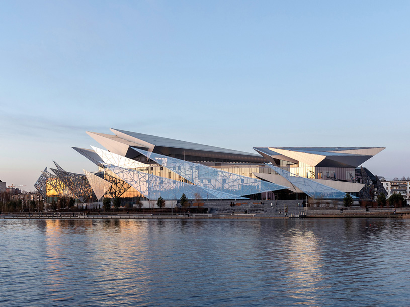 Новое здание Татарского государственного академического театра имени Галиасгара Камала