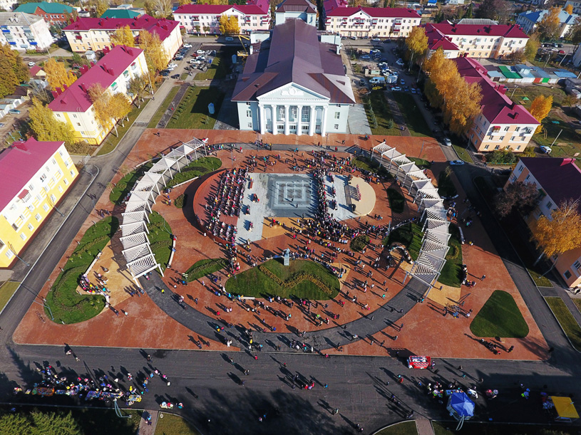 Центральная площадь, Альметьевск, Татарстан, РФ. Программа развития общественных пространств