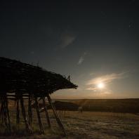 Ленд-арт объект «Священный табун мифических лошадей» Николая Полисского на V якутской биеннале современного искусства BY-18